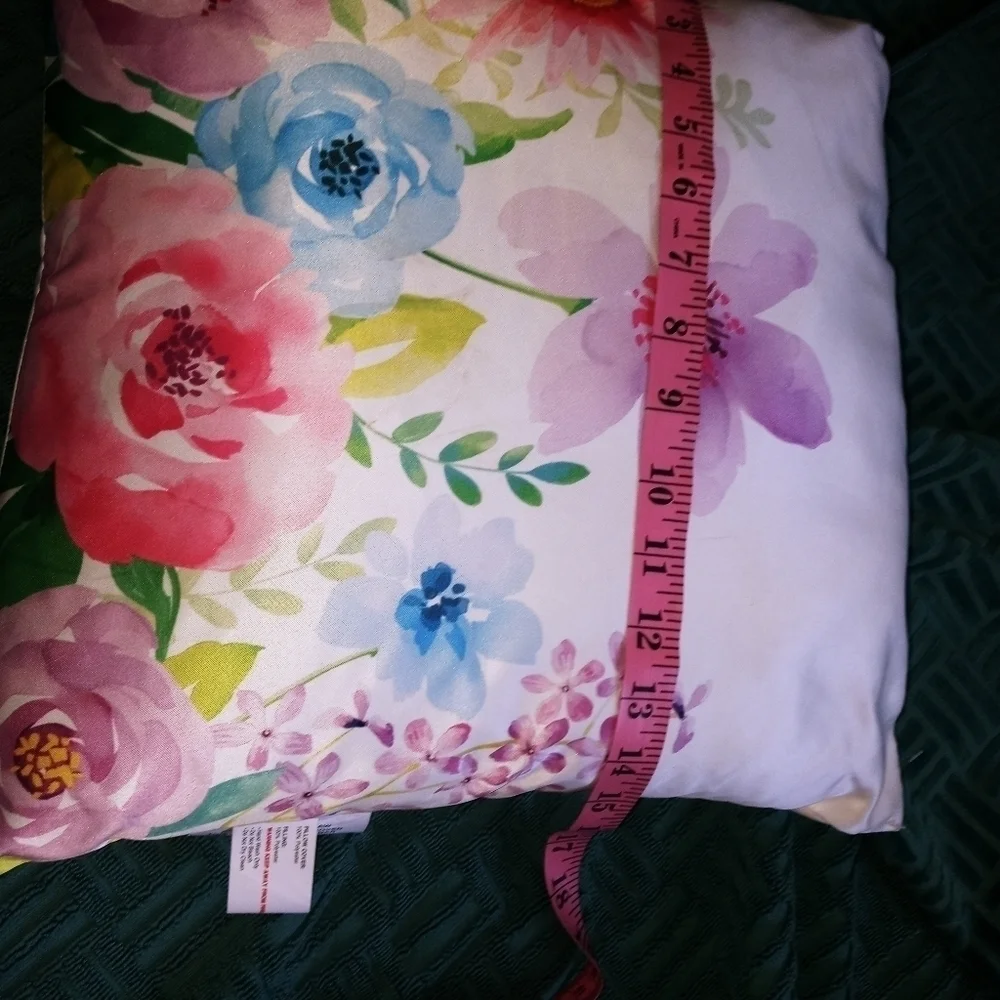 New Nice Cushion Floral with Zipper